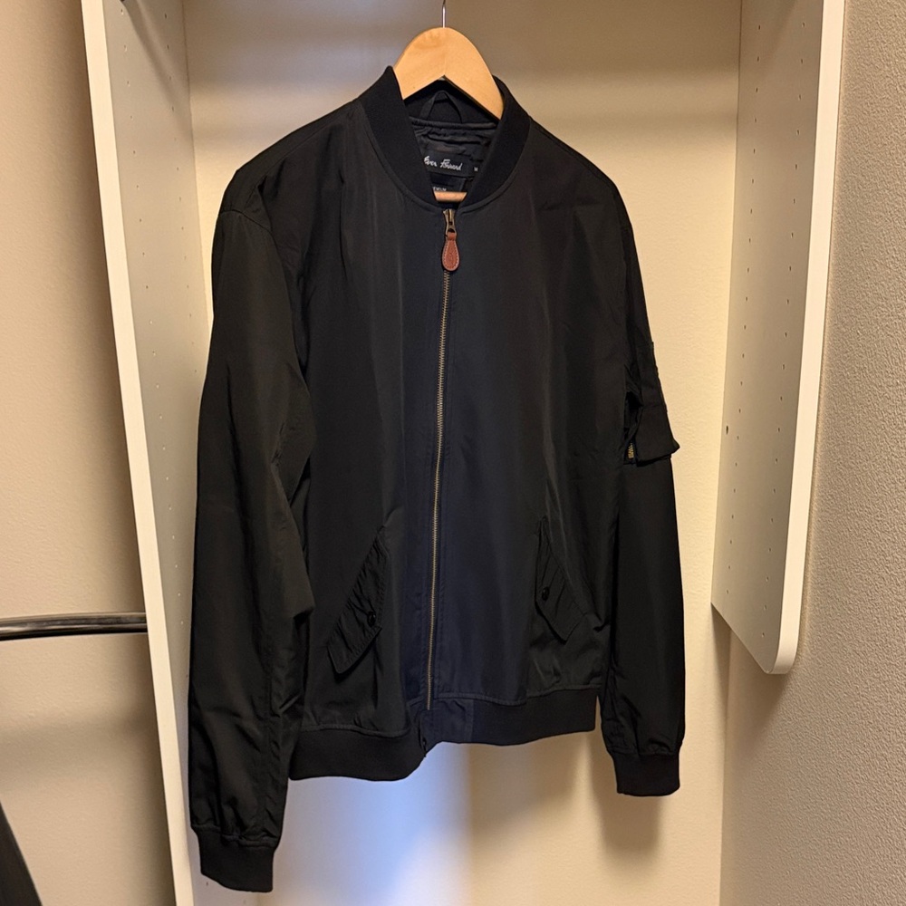 Barely Worn | Black Bomber Jacket